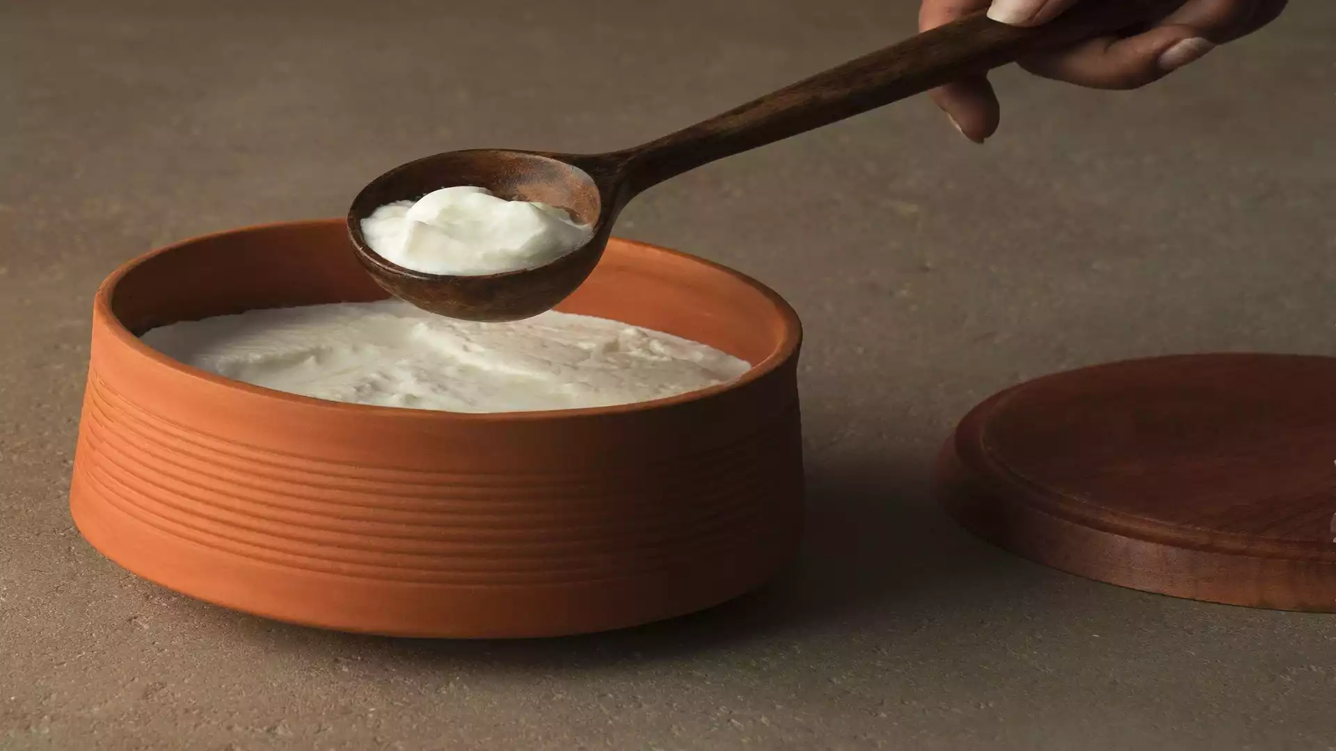 Types Of Curd And Benefits As Per Ayurveda